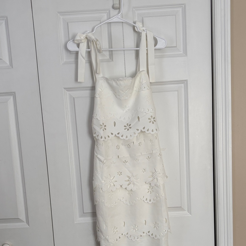 Petal & Pup White Floral Maxi Dress - Picture 4 of 8